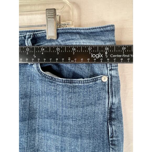 J. Jill Denim Authentic Fit cropped embroidered stretch denim jeans, size 16 - Picture 7 of 10